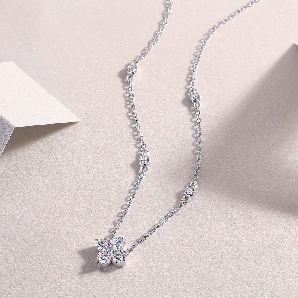 Sweetheart Halo Moissanite Diamond Look Pendant - 2 Carat S925 Sterling Silver&nbsp;
